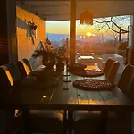 True с видом на горы Apartamento