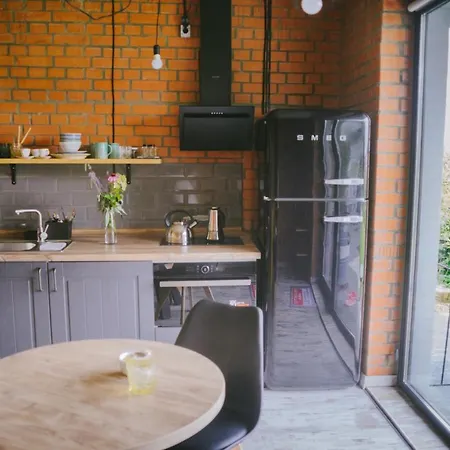 True с видом на горы Lägenhet Uzjhorod