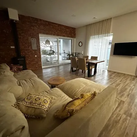 True с видом на горы * Uzhhorod